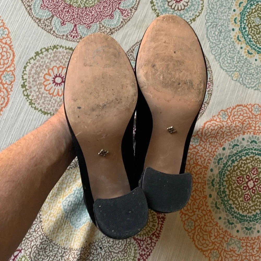 Nanette Lepore Lilly Faux Suede Booties w/Embroidered Flowers & Butterflies 8.5 - Picture 5 of 12